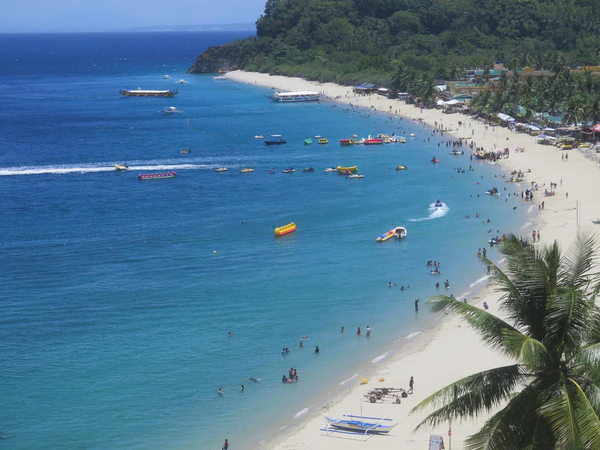 Badladz Staycation Condos Puerto Galera Eksteriør billede